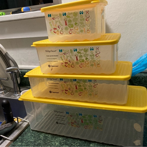 Tupperware Kitchen Tupperware Fridgesmart Storage Container Set